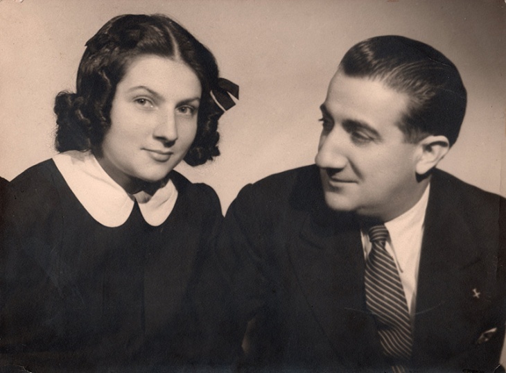 Pepe Campúa junto a su hija Esther Demaría en los años 40