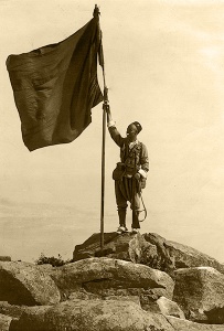 Toma del Gurugú (Marruecos), fotografiada por Campúa en 1921